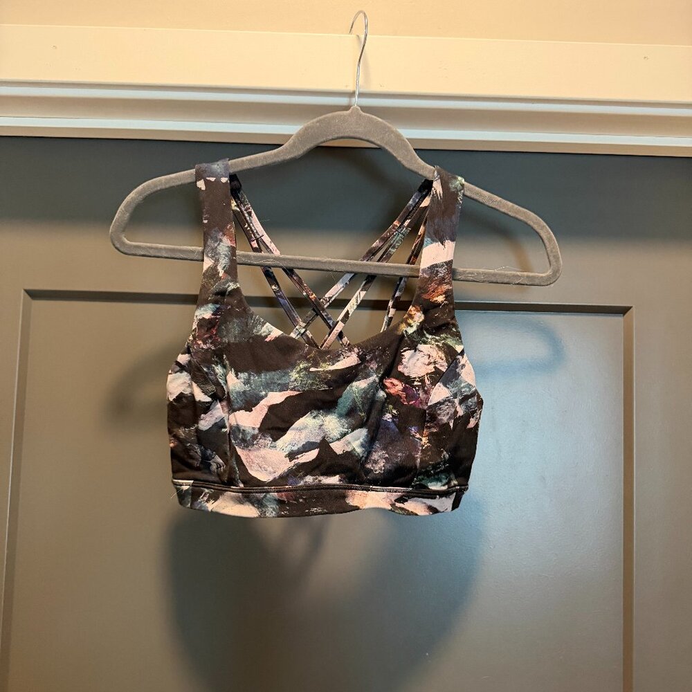 Dark blue printed free to be serene sports bra